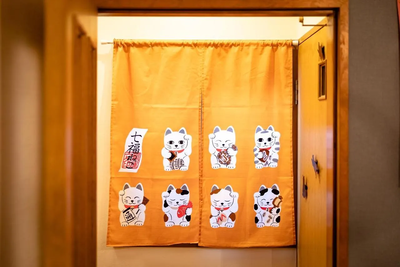 Villa 駐車場付き!近徒歩2分!難波,道頓堀エリアまで1駅!Usjまで15分!観光好立地の戸建! Ōsaka Japan